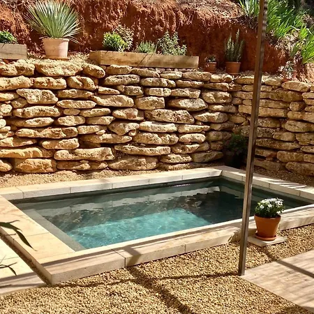 Mas Du Clos , Tilleul Hébergement de vacances